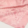 Scarf i gammalrosa med paisleymönster