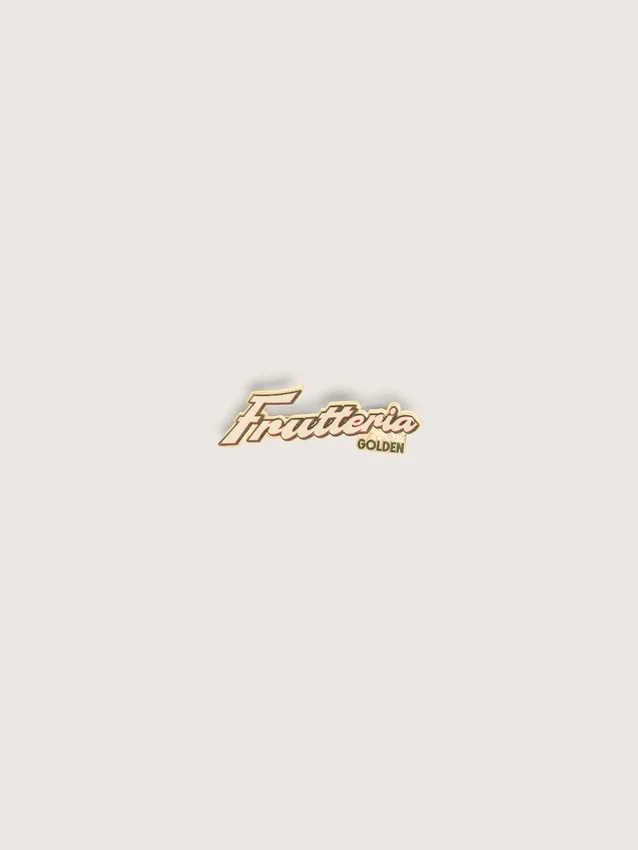 Set med två ”Frutteria Golden”-pins