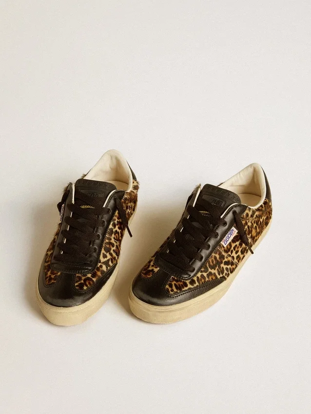 Soul Star i ponnyskinn med leopardmönster och hälflik samt insatser i svart nappaläder