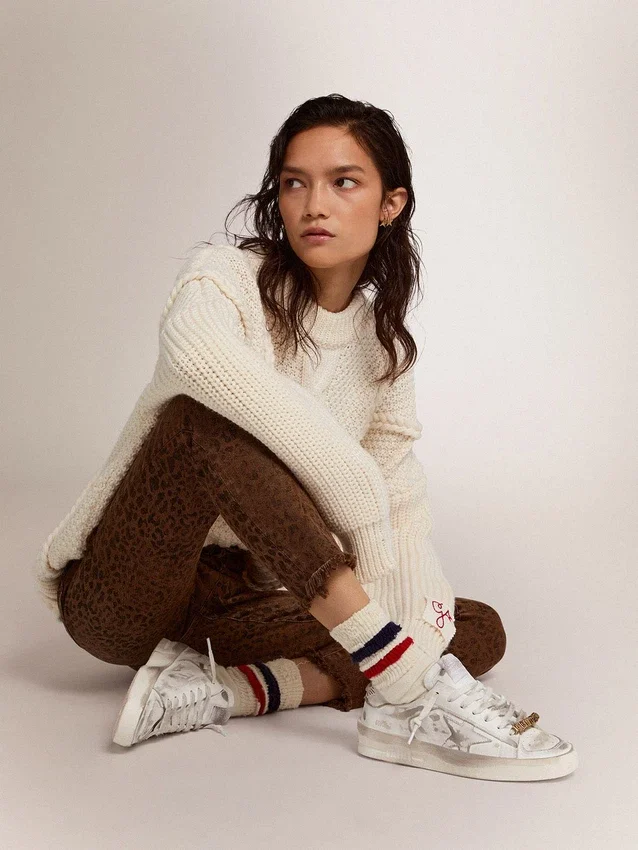 Stardan-sneakers i vitt läder med sliten look