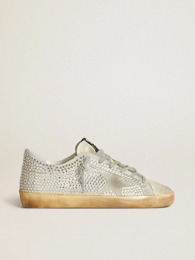Super-Star för dam i åldrat vitt nubuck med Swarovski-kristaller