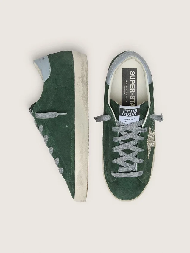 Super-Star för damer i grönt mocka, med silverglittrande stjärna och läderflik på hälen