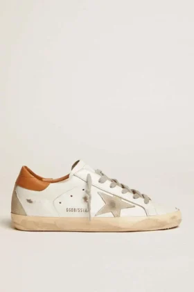 Super-Star-sneakers för herr med stjärna i mocka och brun hälflik