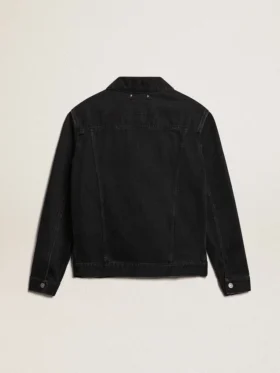 Svart denimjacka för män med en tvätt