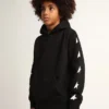 Svart hoodie för pojkar med kontrasterande vita stjärnor