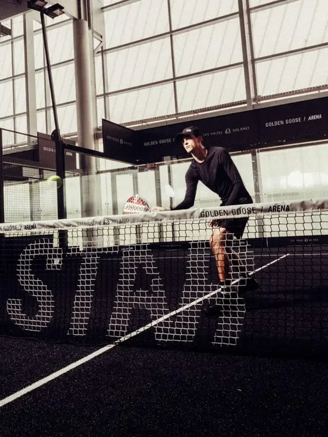 Svarta dubbla sportshorts för herr