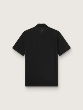 Svart sportpolo med dragkedja för herr