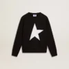 Svart sweatshirt för pojkar med vit stor stjärna på framsidan
