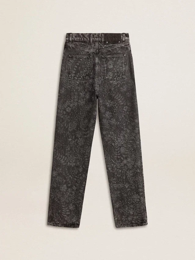 Svarta damjeans med blommotiv