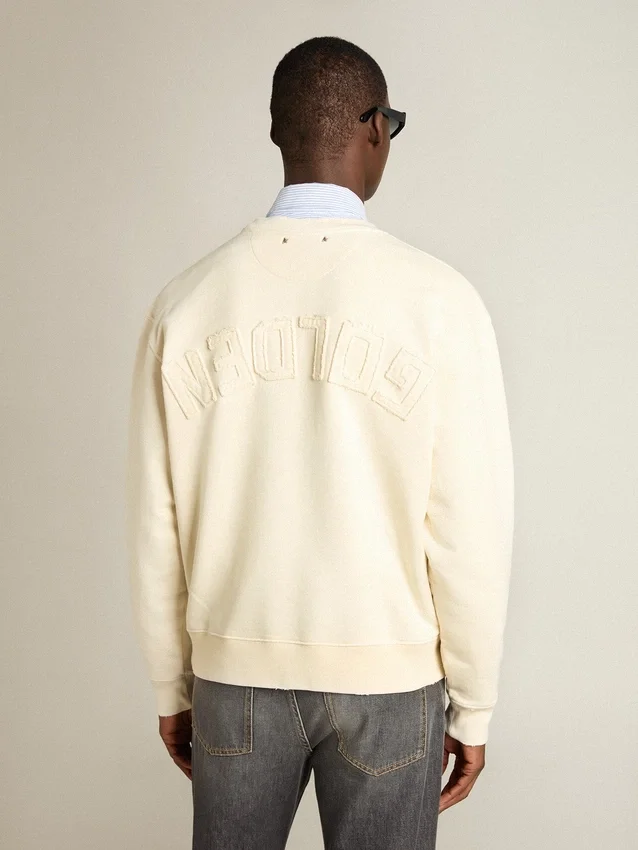 Sweatshirt i åldrat vitt med omvänt logo på ryggen – Jersey Capsule