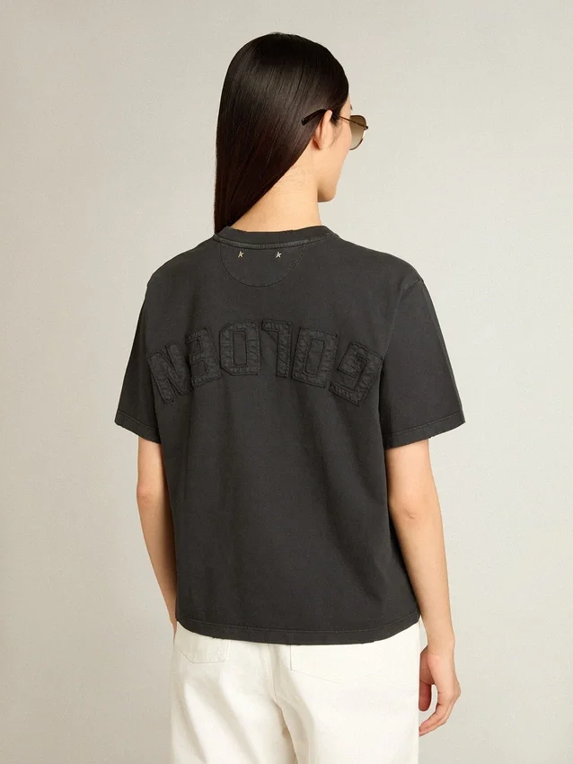 T-shirt i tvättad svart med omvänt logo på ryggen – Jersey Capsule