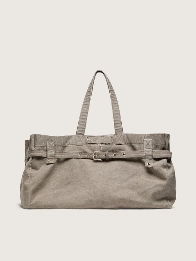 Tote-väska i antracitfärgad canvas med broderi och detaljer i antiksilver