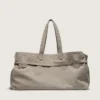 Tote-väska i antracitfärgad canvas med broderi och detaljer i antiksilver