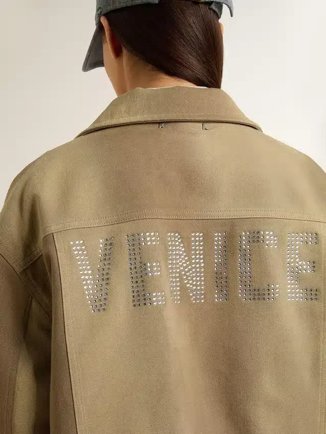 Unisex-vadderad jacka i khakifärger