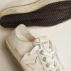 V-Star för damer i läder med vintageeffekt