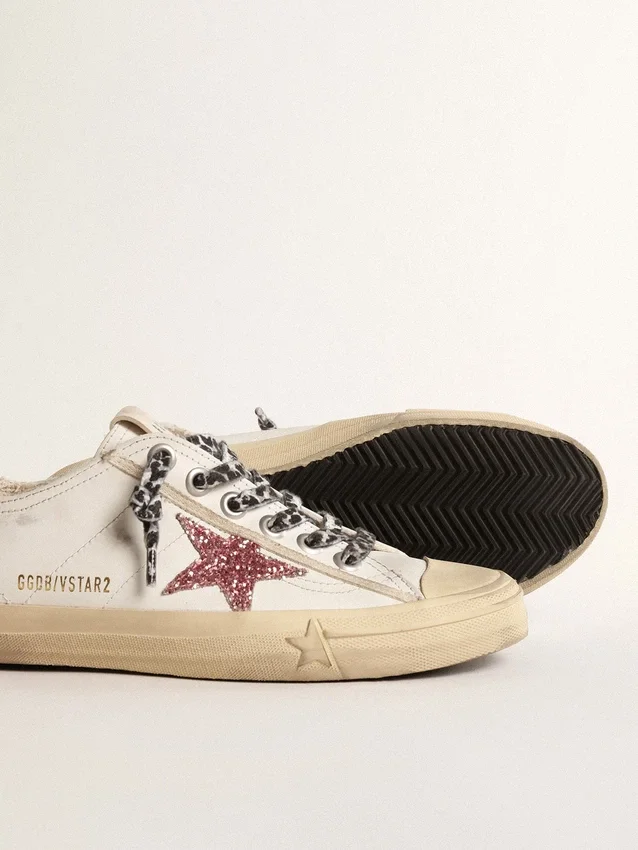 V-Star med rosa glitterstjärna och hälflik i metallicläder