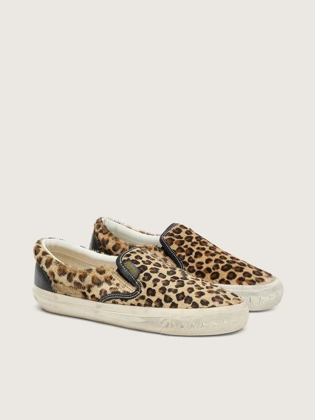 VCE Penstar för herr i ponnyskinn med leopardmönster och svart läderflik på hälen