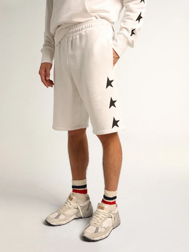 Vintagevita bermudashorts för herr med kontrasterande svarta stjärnor
