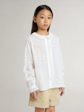 Vit bomullsskjorta med broderie anglaise för flickor