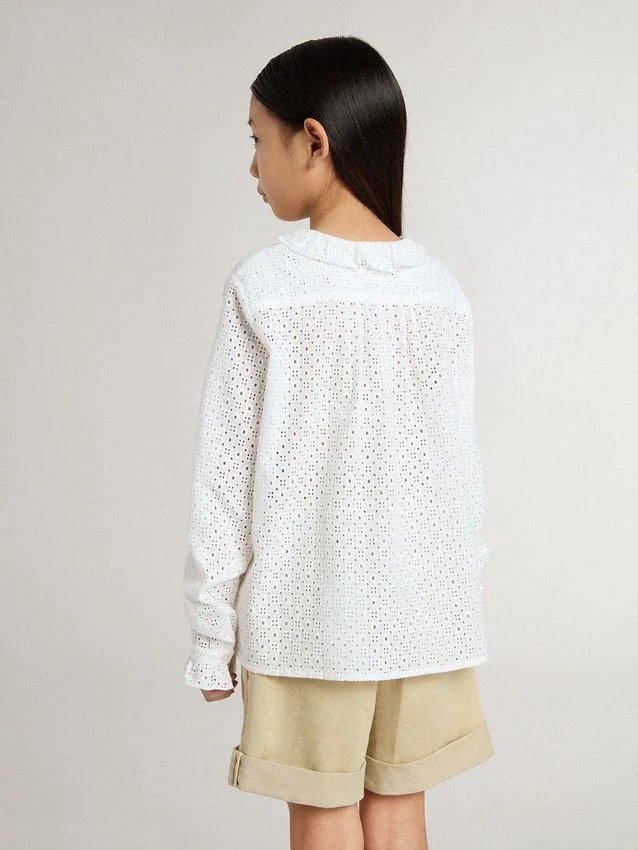 Vit bomullsskjorta med broderie anglaise för flickor