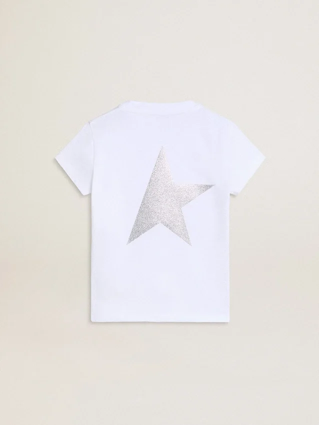 Vit och silverfärgad skjorta med logotyp och stor stjärna i silverglitter