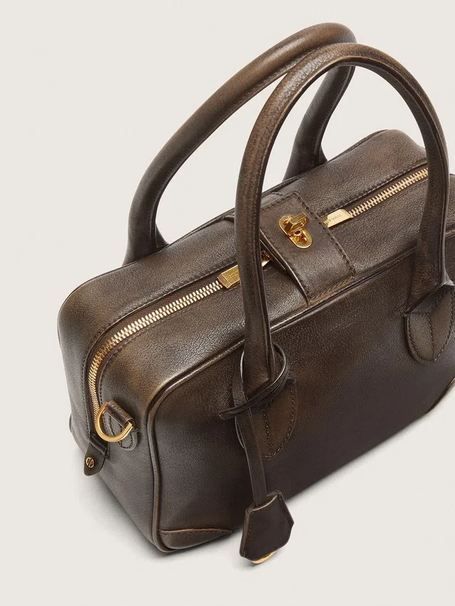Vita-väska i brunt vintage-läder med gulddetaljer