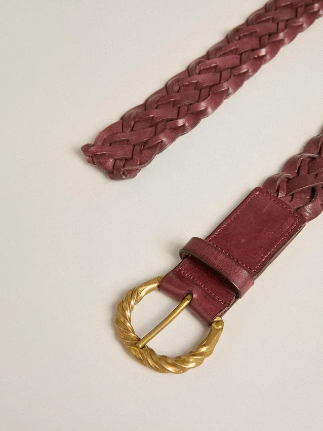 Vävt läderbälte i burgundy för damer
