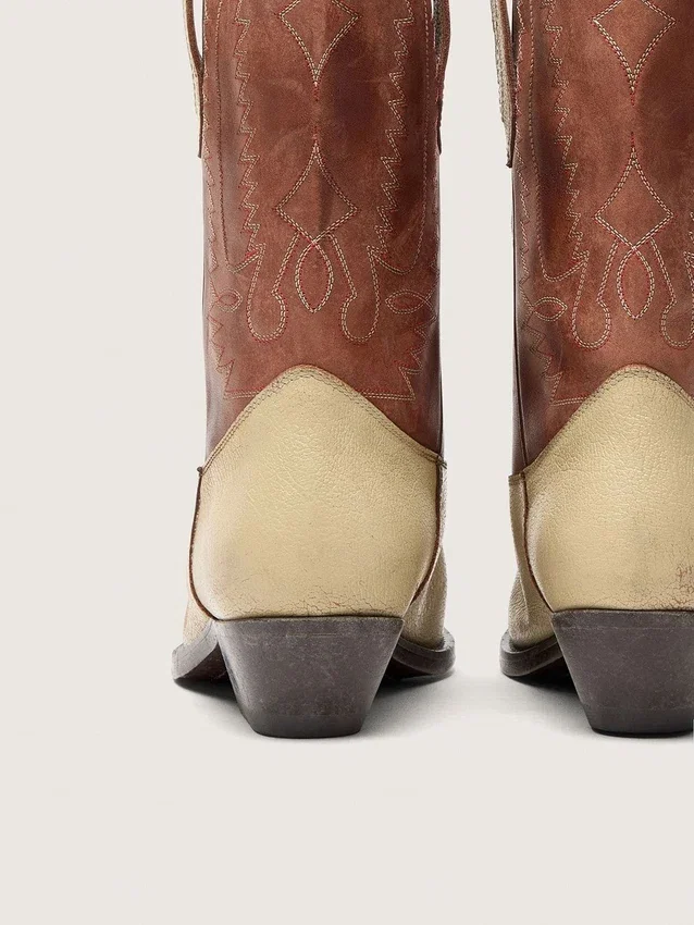 Wish Star-låga damstövlar i beige och brunt läder med broderier