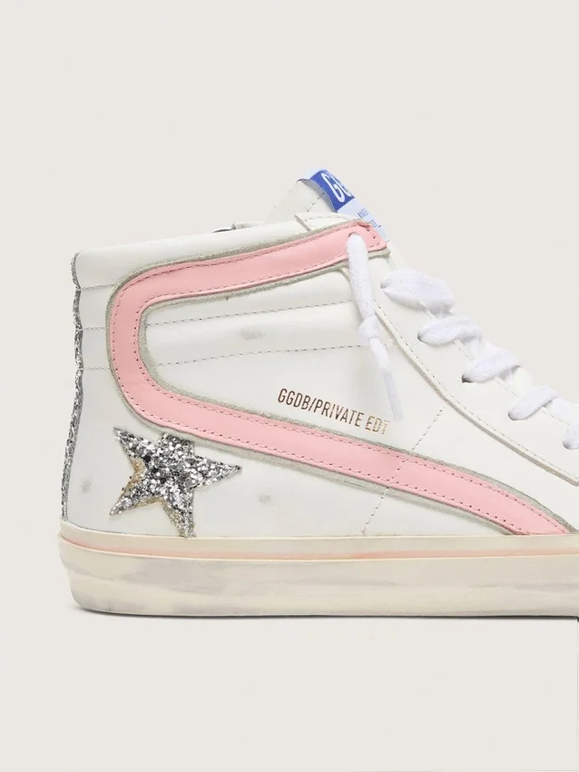 Women's Slide i vitt läder med silverglittrande stjärna och rosa läderdetalj