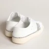 Yatay Model 1B – hållbara sneakers med vit biobaserad ovandel och silverglitter av återvunnet material Y