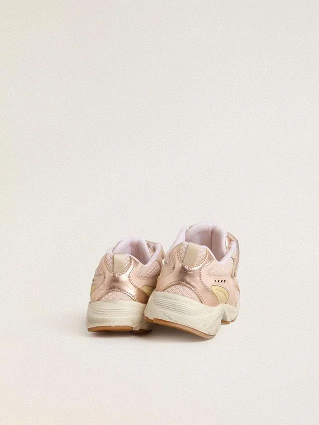 Young Lightstar i rosa läder och mesh med rosa läderstjärna